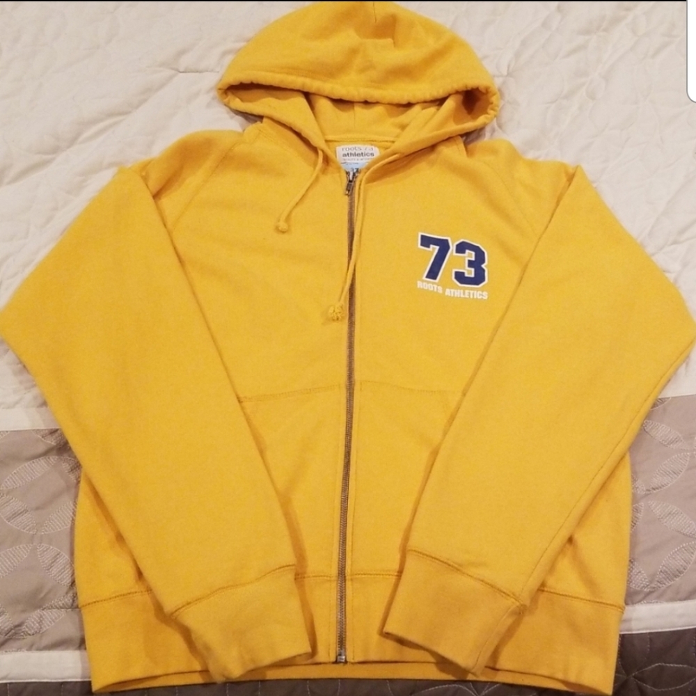 Roots zip up sweater